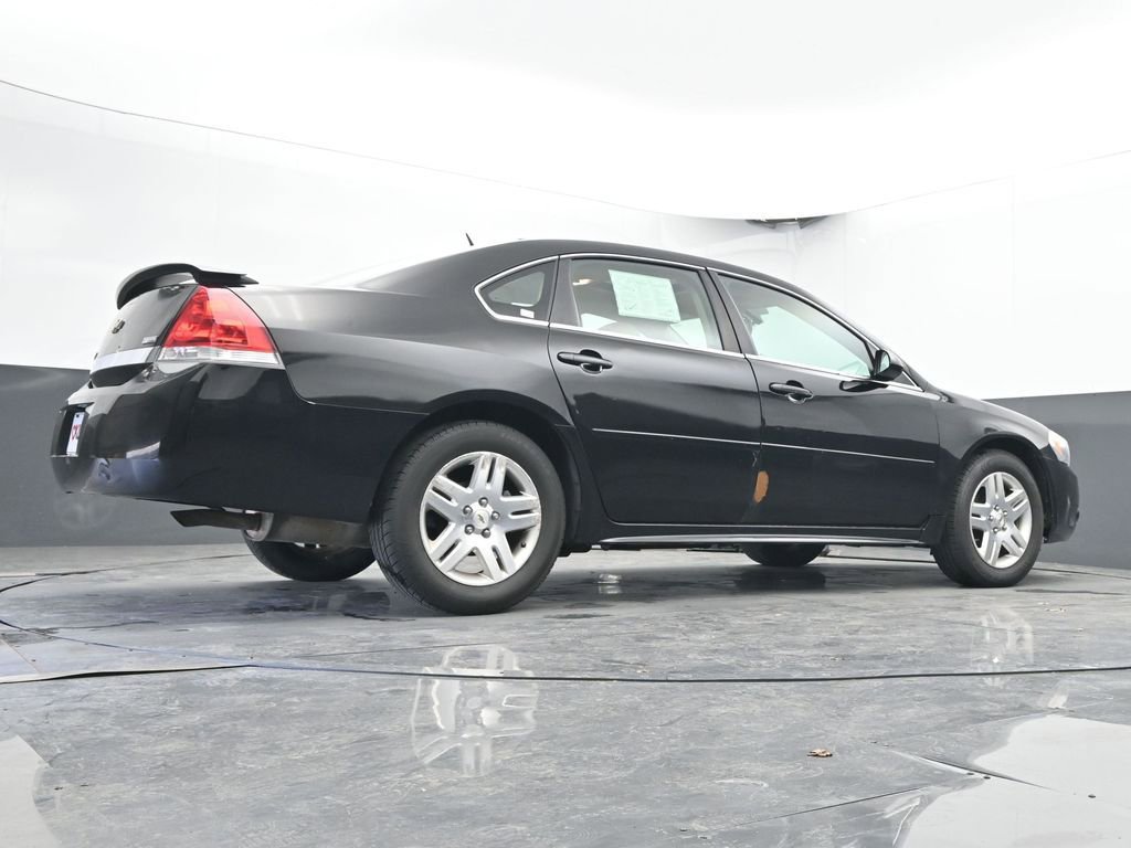 Used 2011 Chevrolet Impala LT w/ Luxury Edition Package FWD image 47