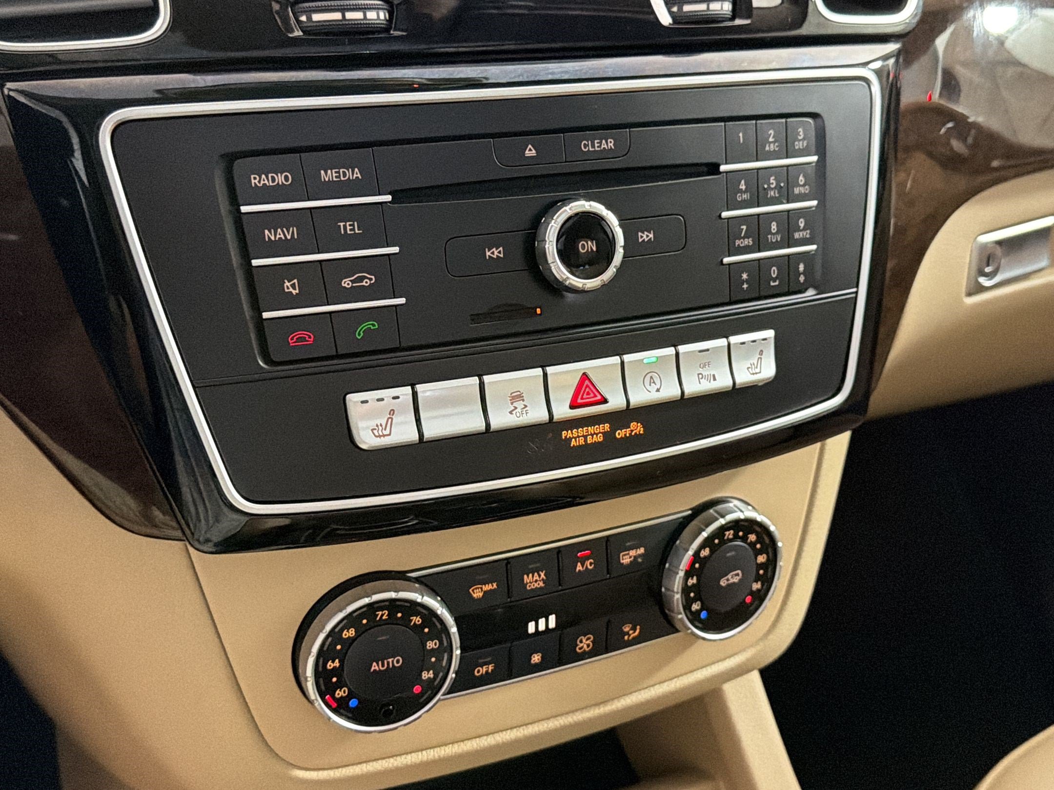 Used 2017 Mercedes-Benz GLS 450 4MATIC image 19