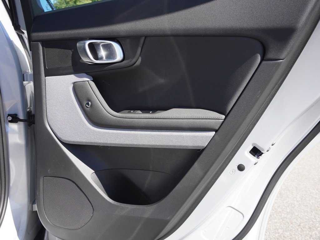 Used 2024 Polestar Polestar 2 AWD/4WD image 26