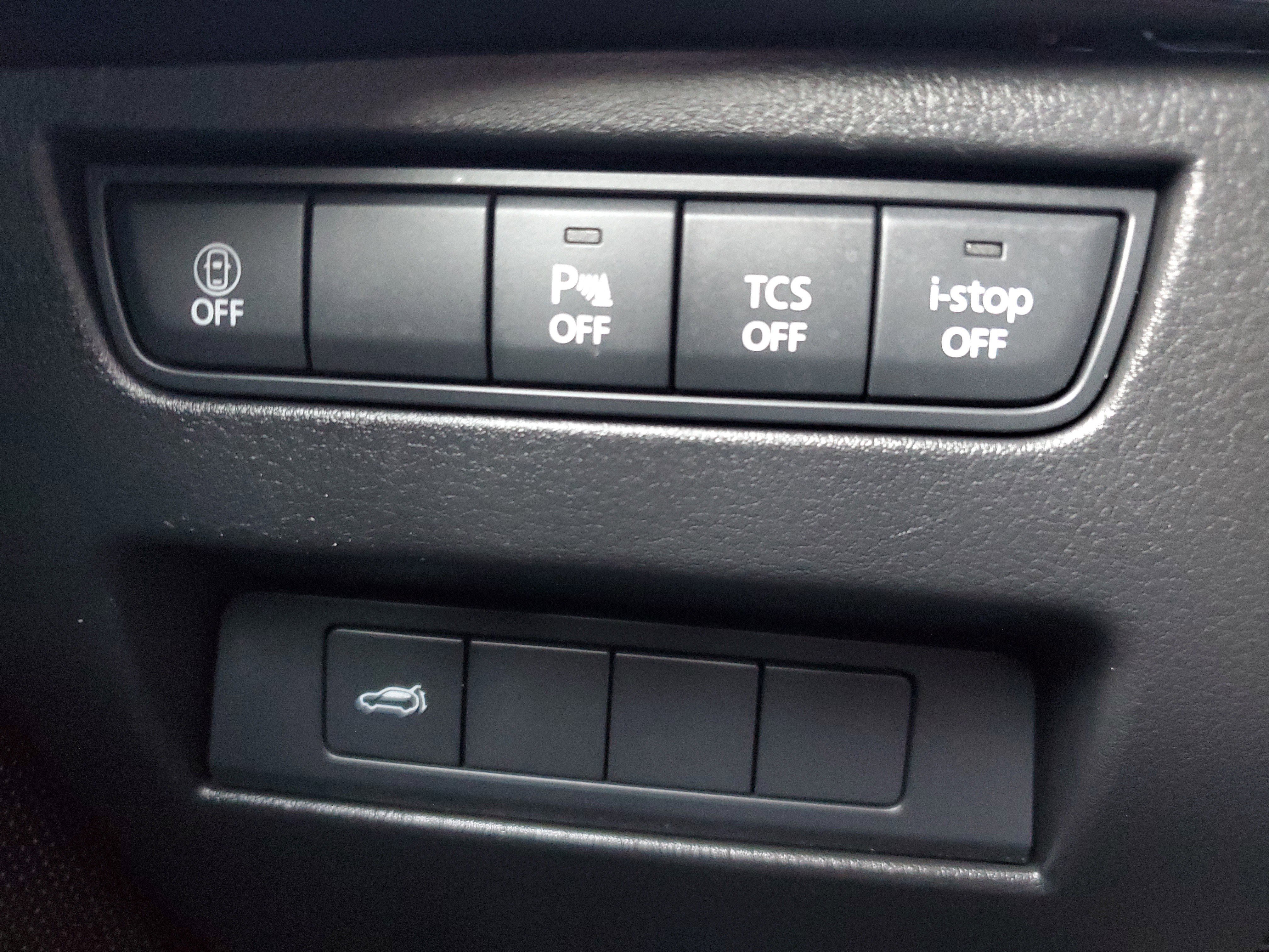 Used 2025 MAZDA CX-90 3.3 Turbo w/ Preferred Package image 28