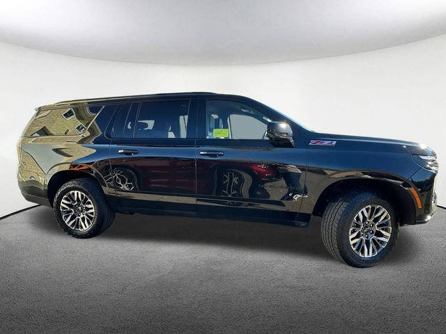 Used 2025 Chevrolet Suburban Z71 AWD/4WD image 15