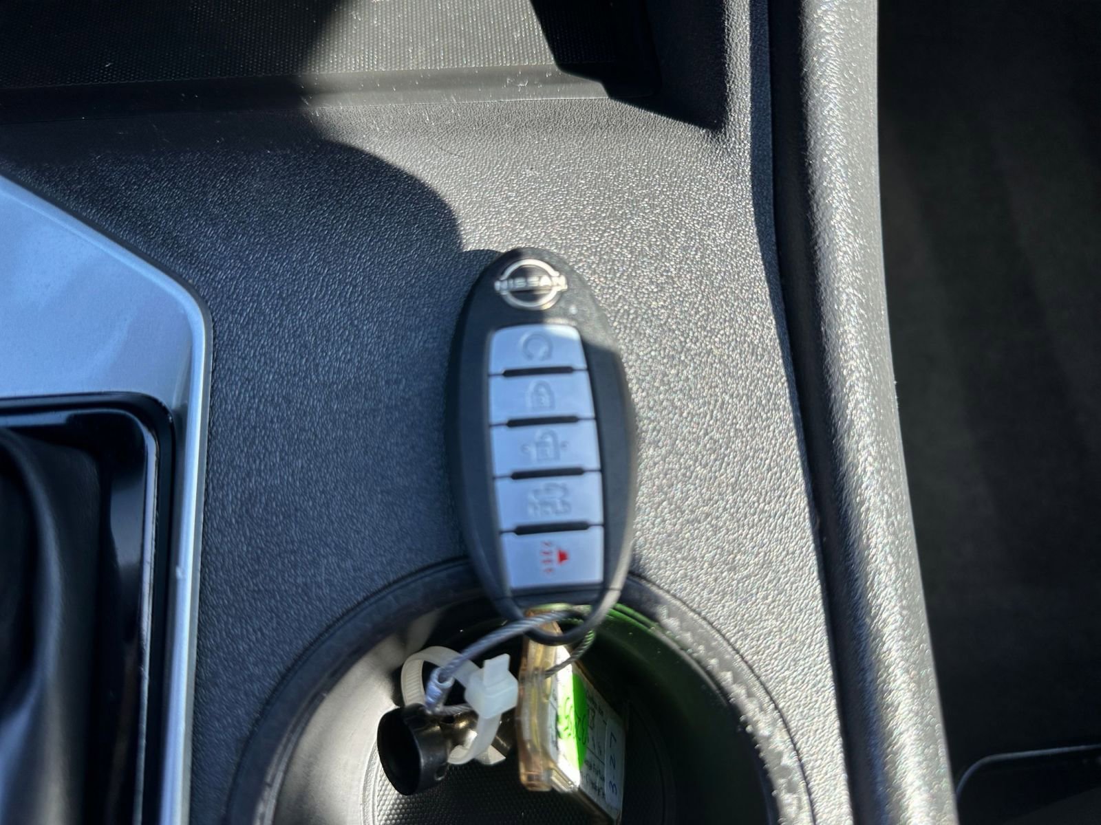 Used 2025 Nissan Altima 2.5 SV image 21