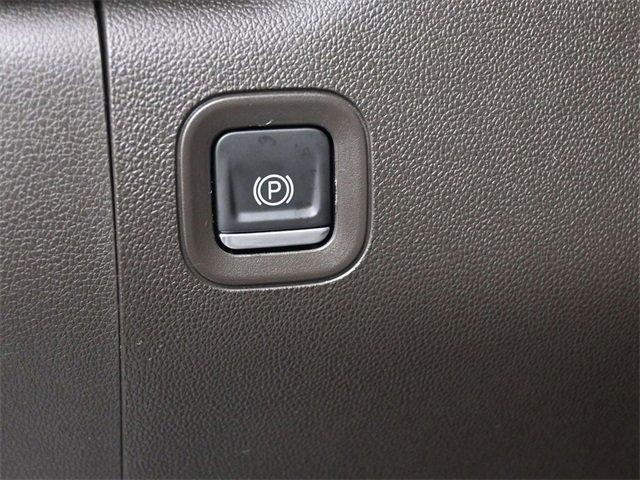 Used 2022 Chevrolet Silverado 1500 RST image 18