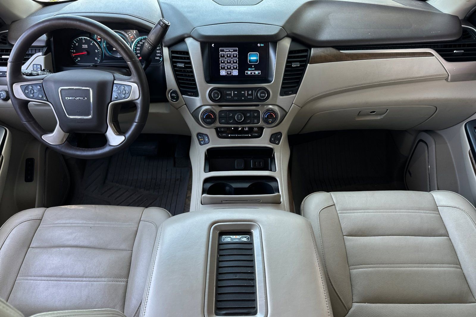 Used 2018 GMC Yukon Denali w/ Denali Ultimate Package AWD/4WD image 13