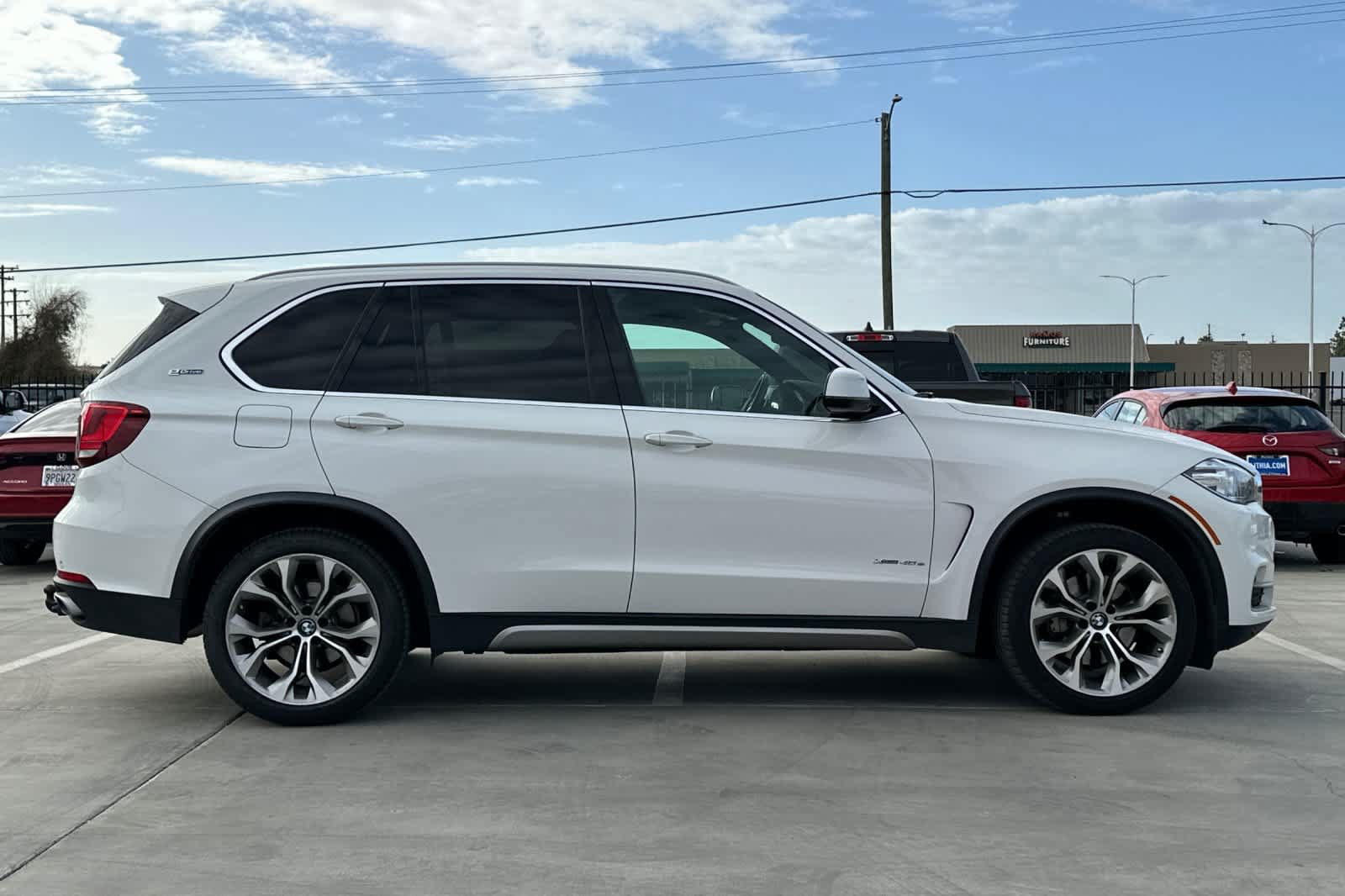 Used 2018 BMW X5 xDrive40e AWD/4WD image 9