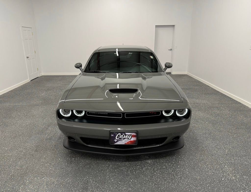 Used 2023 Dodge Challenger R/T w/ Performance Handling Group image 5