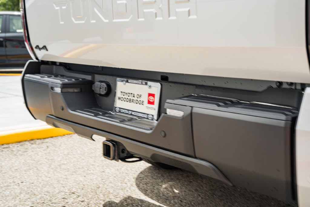 New 2026 Toyota Tundra Limited AWD/4WD image 8