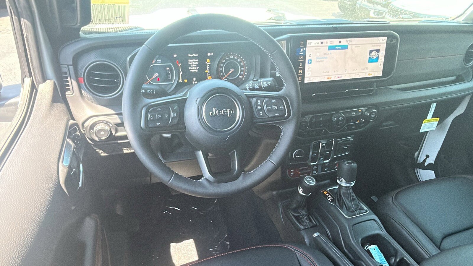 New 2026 Jeep Wrangler Unlimited Rubicon AWD/4WD image 14