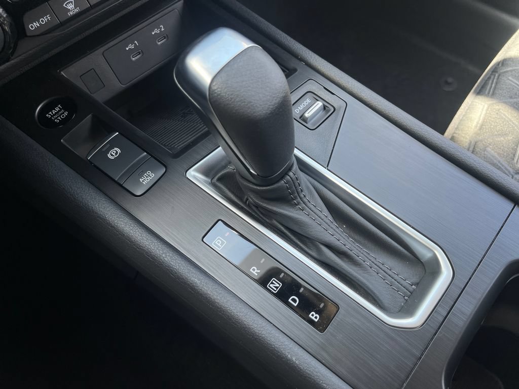 New 2026 Nissan Kicks SV w/ Cold Weather Package FWD image 21