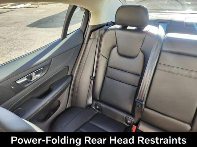 Certified 2021 Volvo S60 T5 Momentum w/ Premium Package image 15