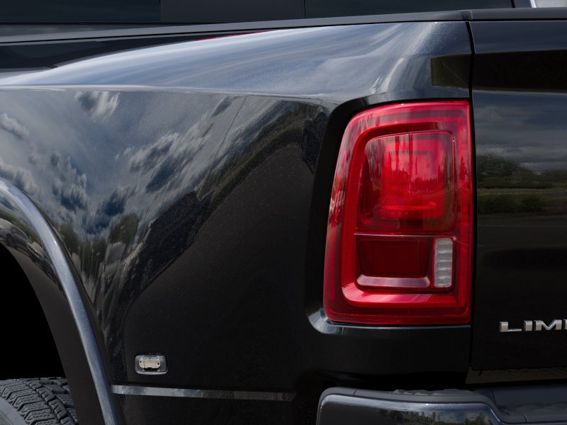New 2026 RAM 3500 Limited AWD/4WD image 9