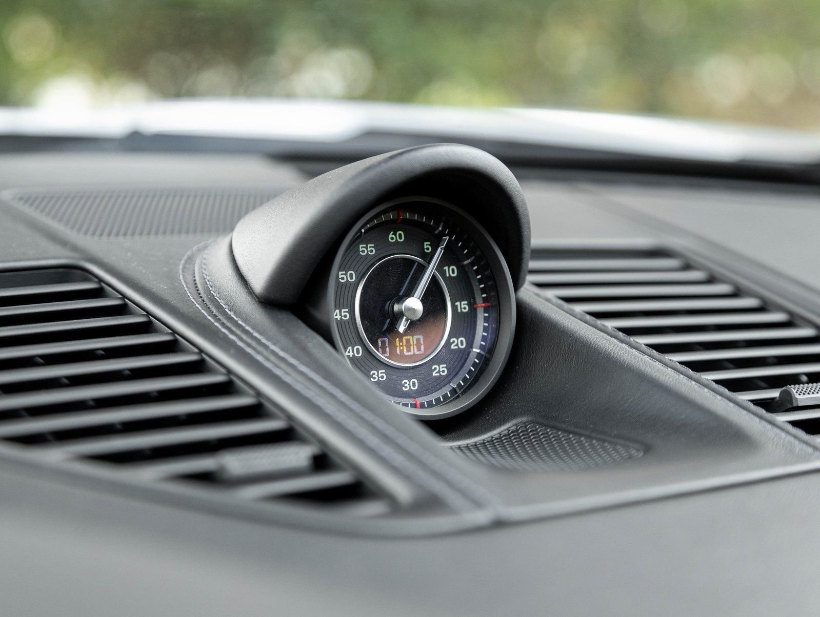 Certified 2023 Porsche 911 Sport Classic image 24