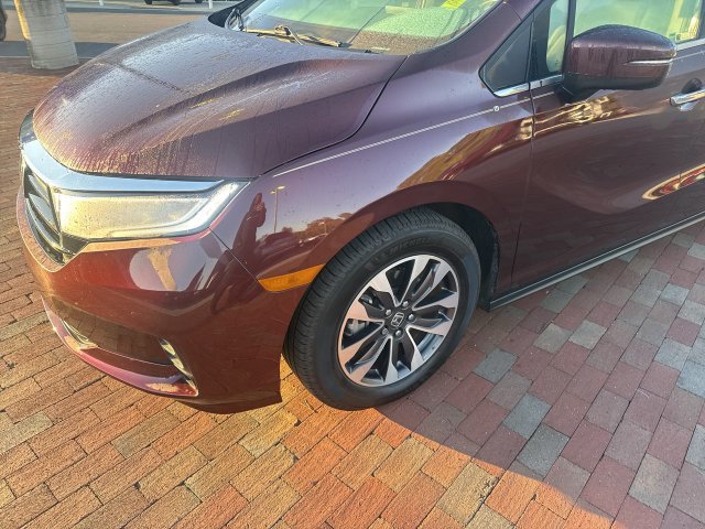 Used 2021 Honda Odyssey EX-L image 2