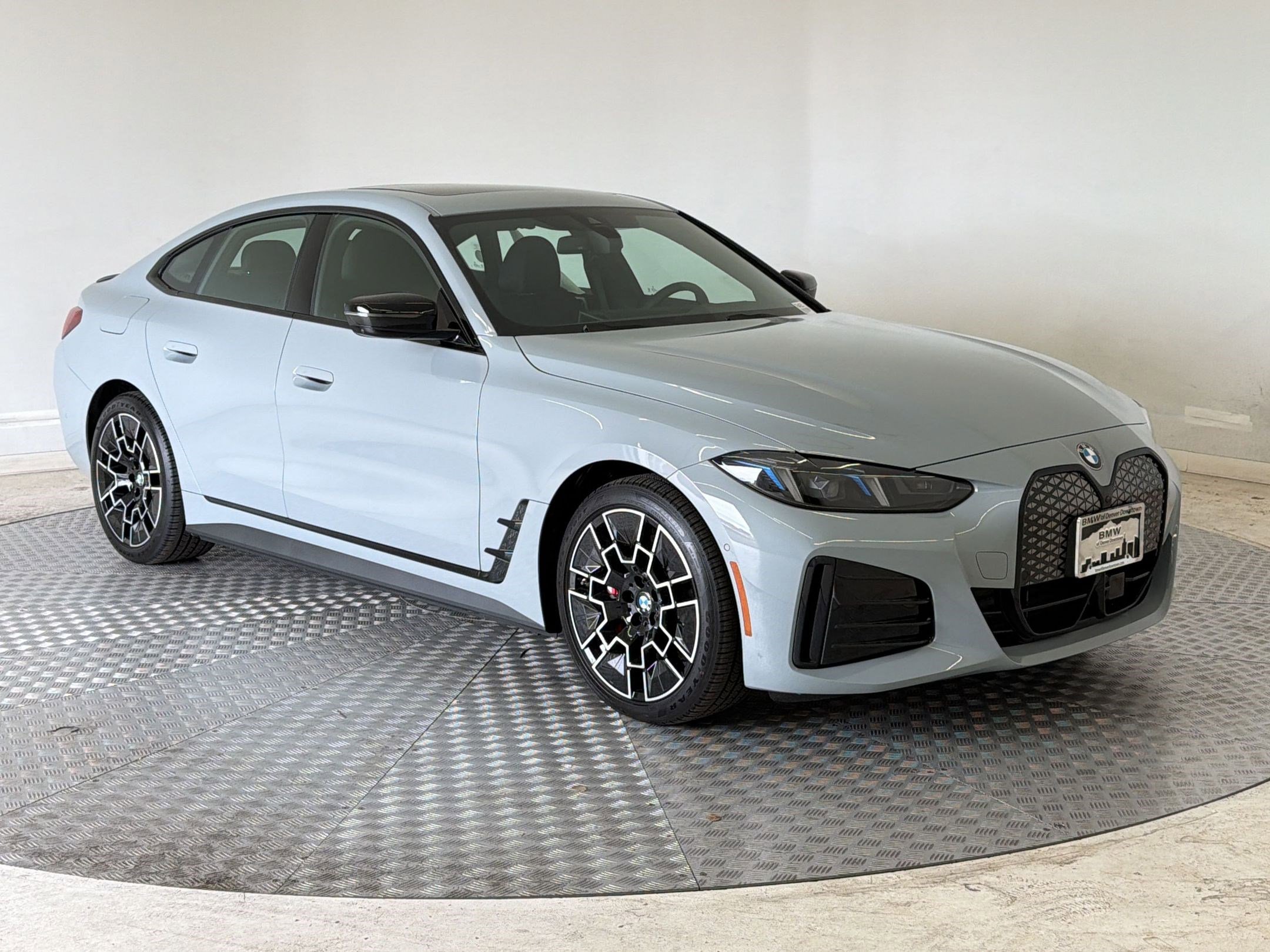 New 2026 BMW i4 xDrive40i w/ M Sport Package AWD/4WD image 7