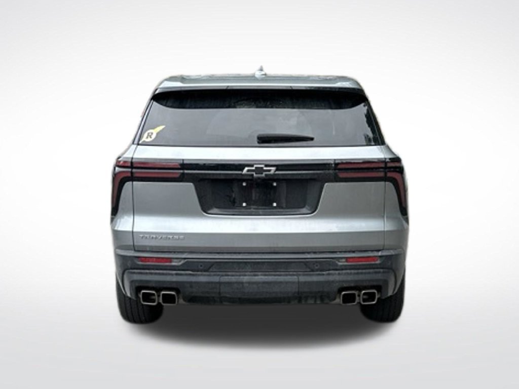 Used 2024 Chevrolet Traverse LS w/ LPO, Floor Liner Package FWD image 8