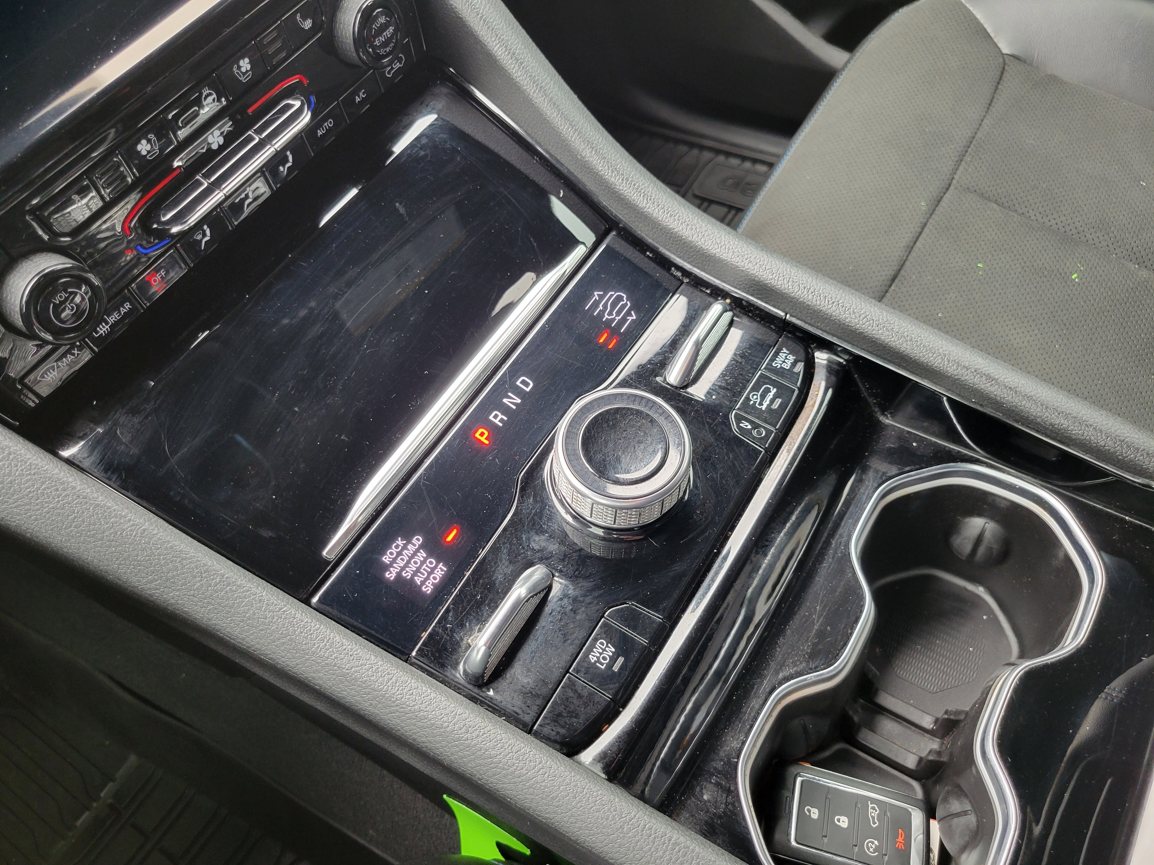 Used 2022 Jeep Grand Cherokee Trailhawk AWD/4WD image 15