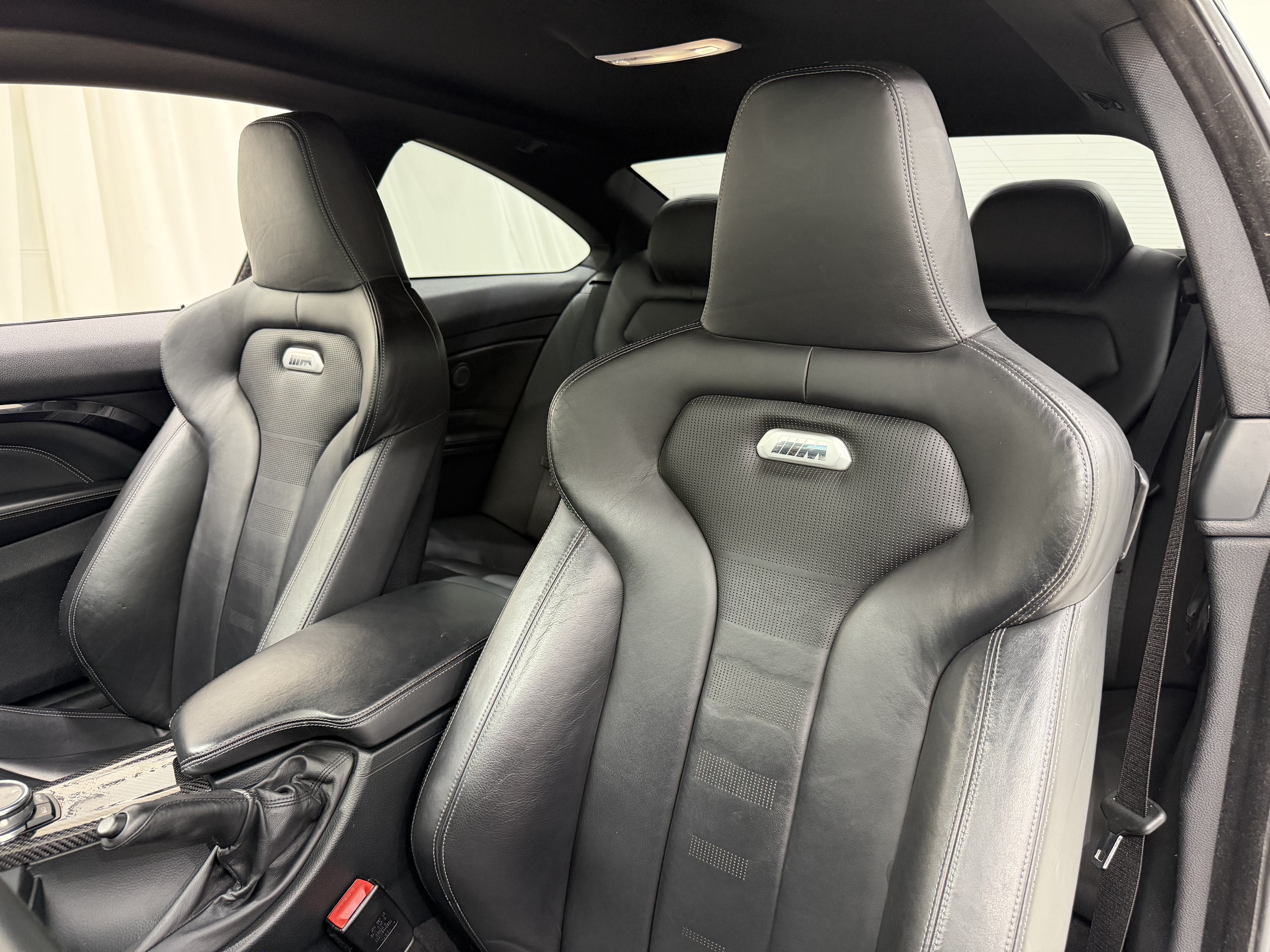 Used 2015 BMW M4 Coupe RWD image 5