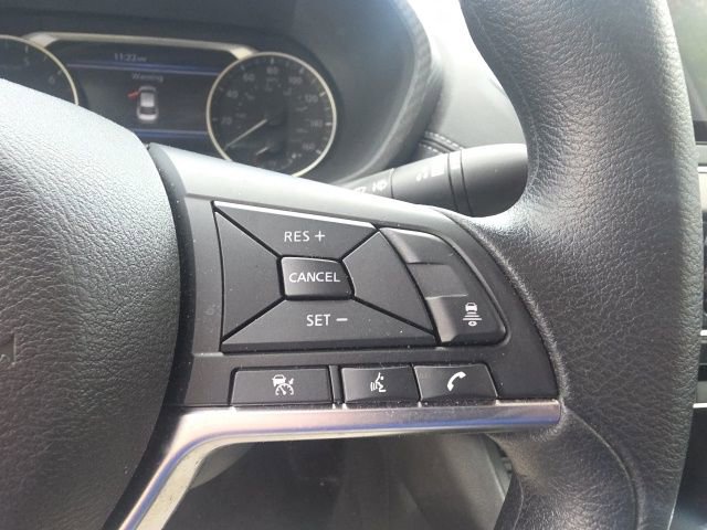 Used 2025 Nissan Sentra SV image 16