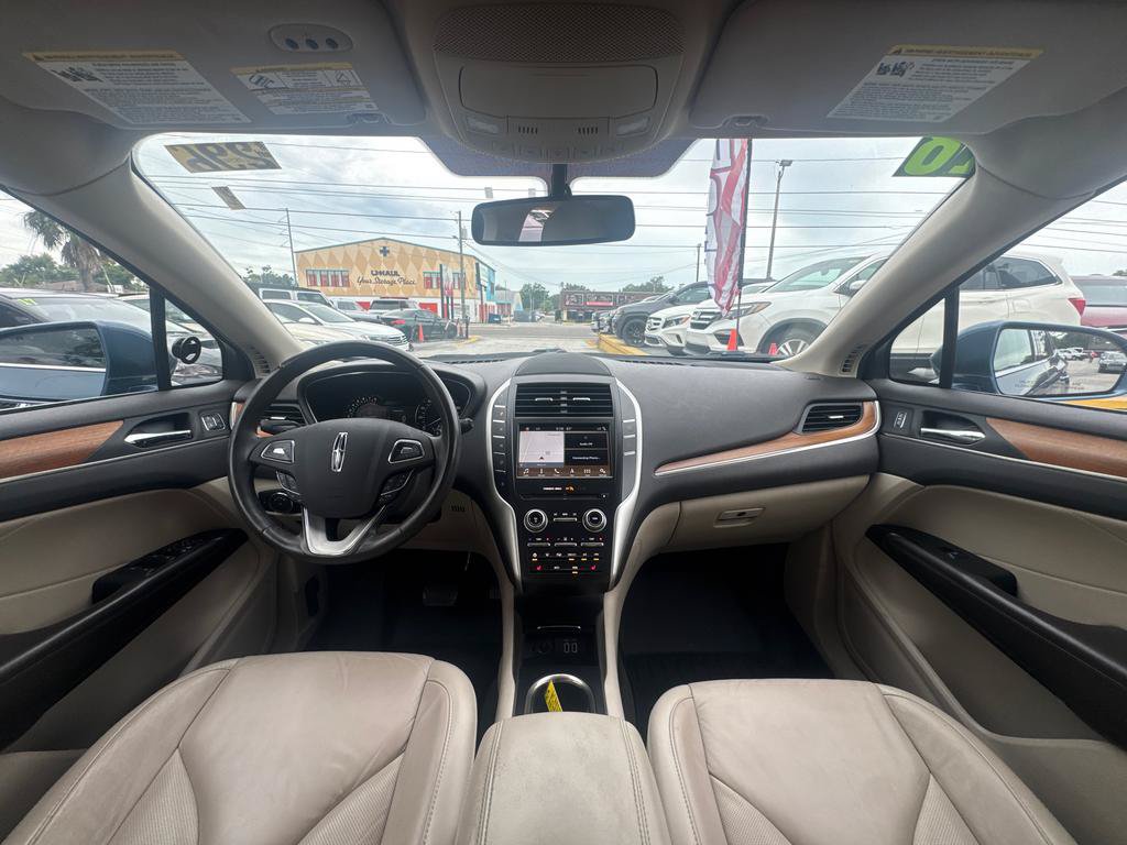 Used 2018 Lincoln MKC Select w/ Select Plus Package AWD/4WD image 15