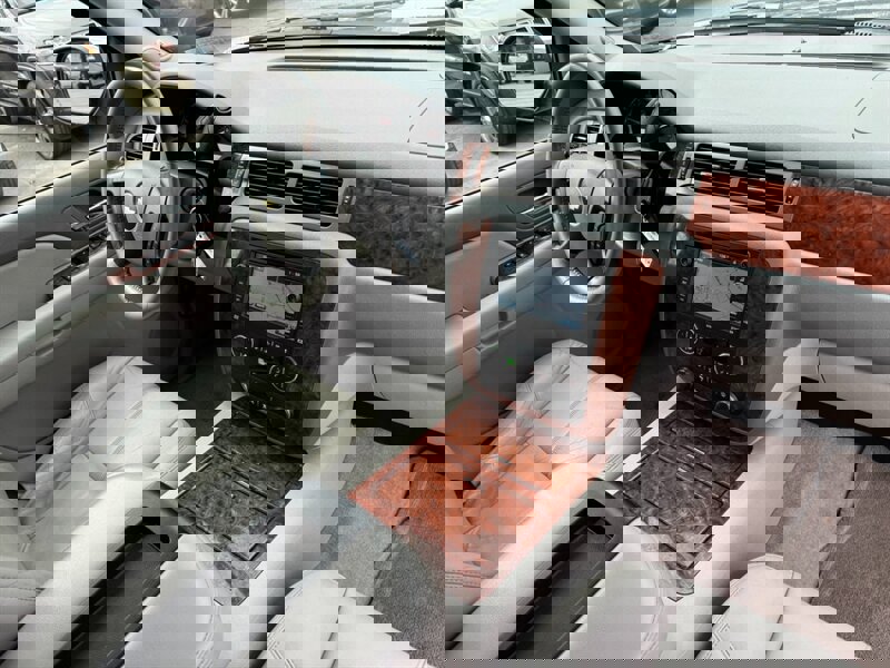 Used 2008 Chevrolet Tahoe LTZ w/ LTZ Preferred Equipment Group image 58