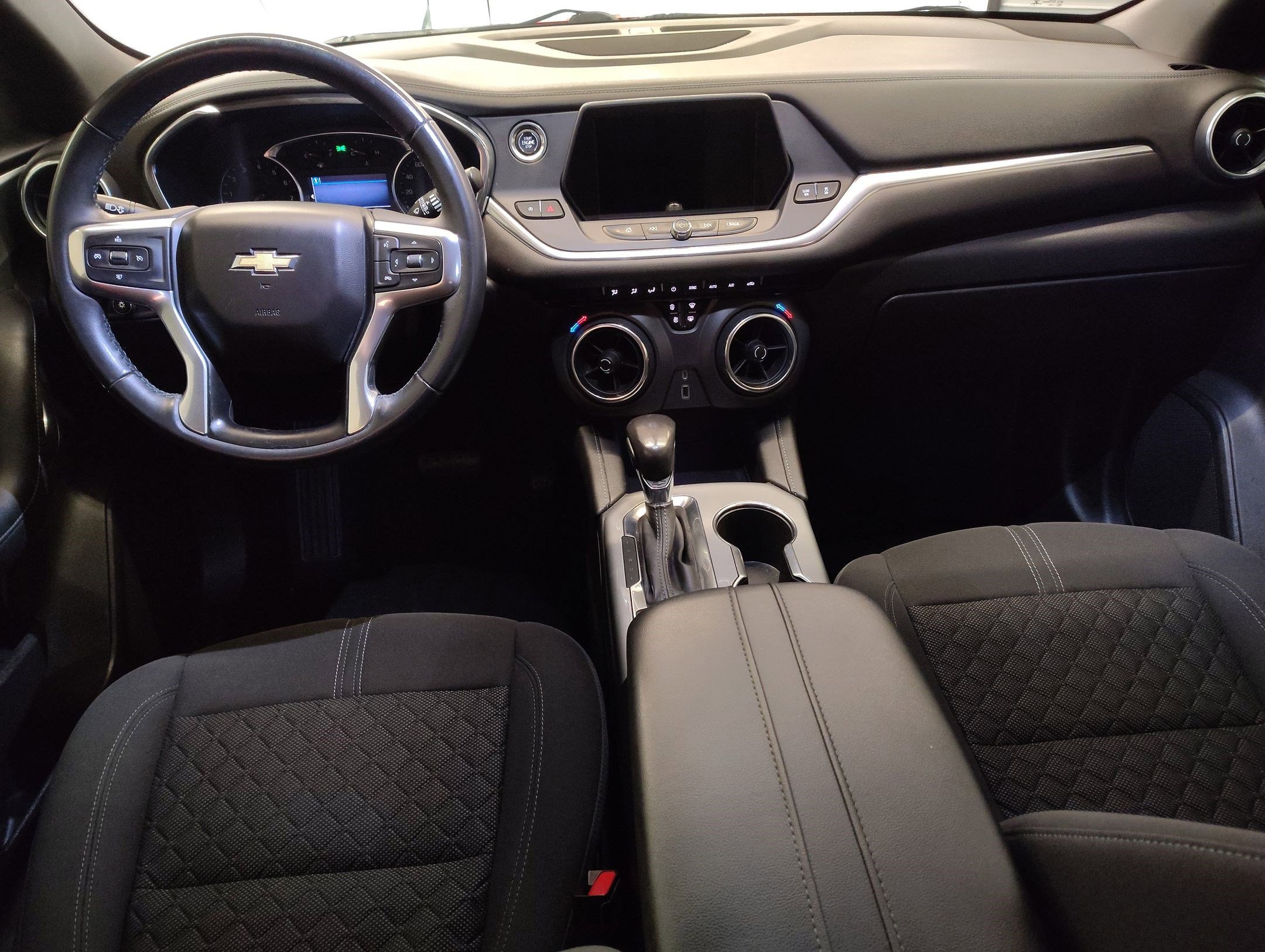 Used 2020 Chevrolet Blazer LT image 16