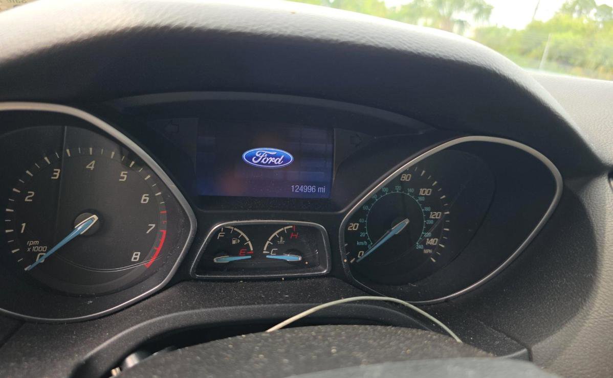 Used 2013 Ford Focus SE FWD image 12