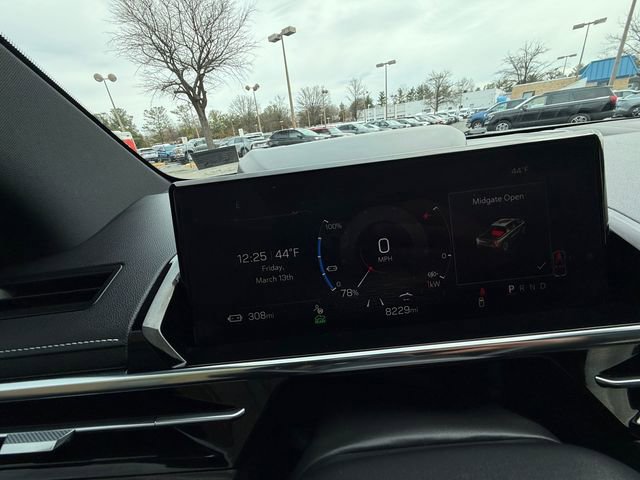 Used 2025 GMC Sierra EV Denali image 14