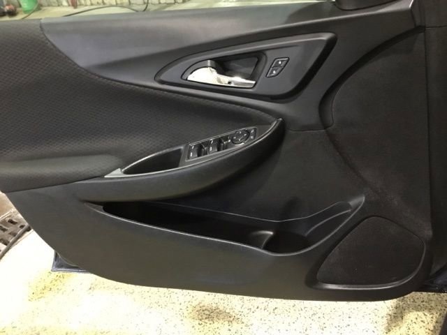 Used 2023 Chevrolet Malibu LT image 37