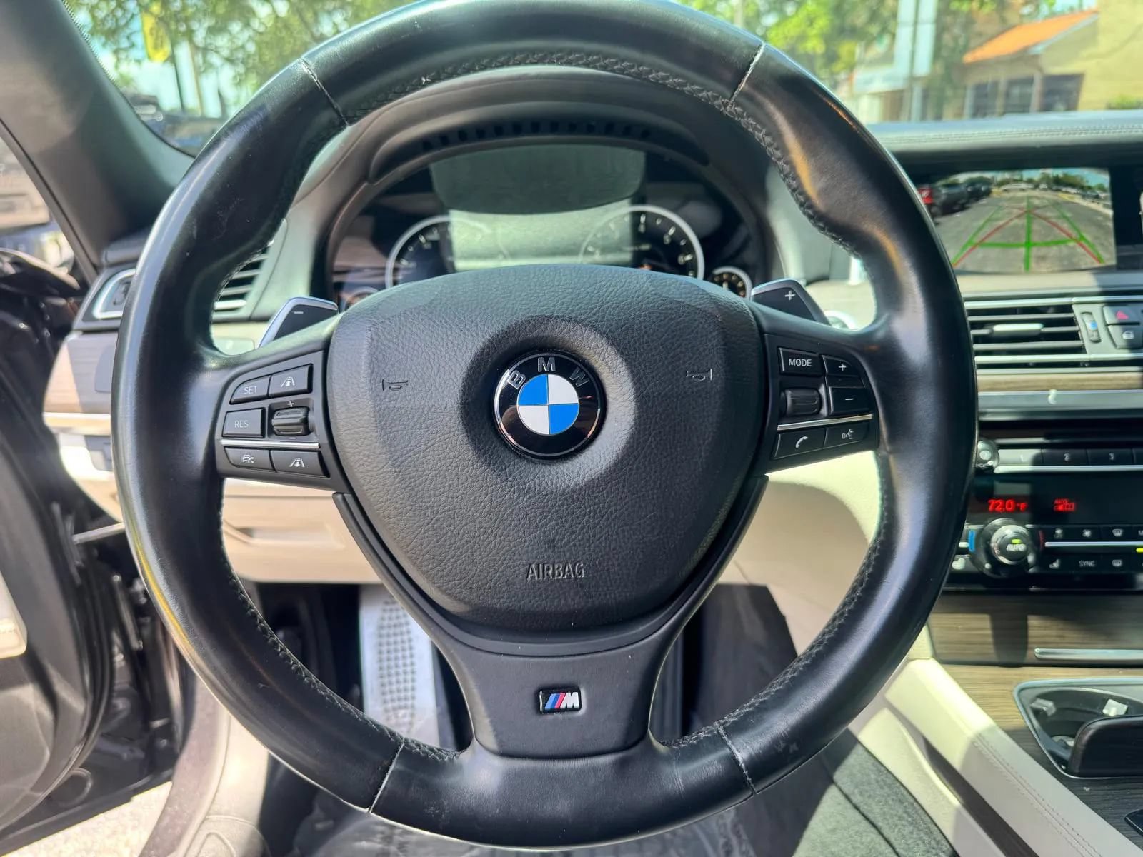Used 2015 BMW 750i RWD image 25