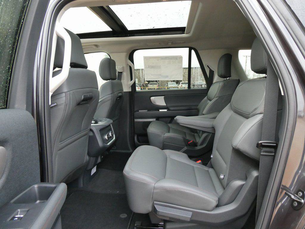 New 2025 Ford Expedition Max Active image 21