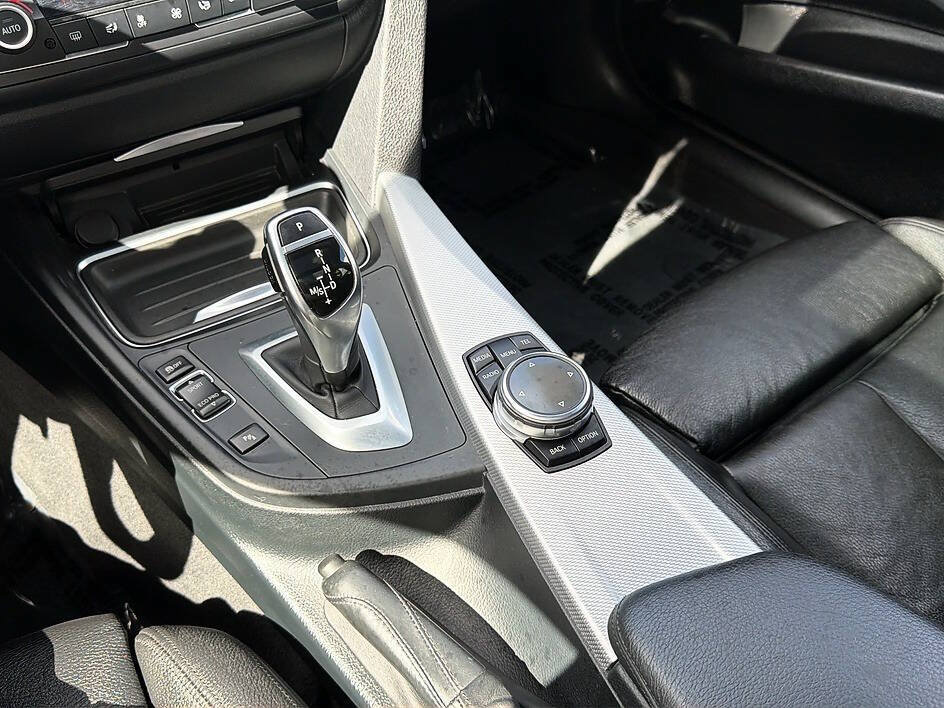 Used 2014 BMW 335i Gran Turismo xDrive AWD/4WD image 10