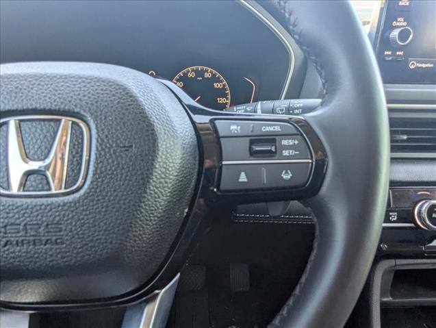 Used 2024 Honda Pilot Touring image 15