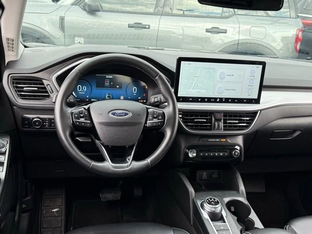 Certified 2024 Ford Escape Platinum AWD/4WD image 6
