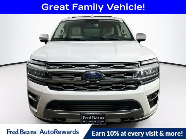 Used 2023 Ford Expedition Max Platinum AWD/4WD image 2