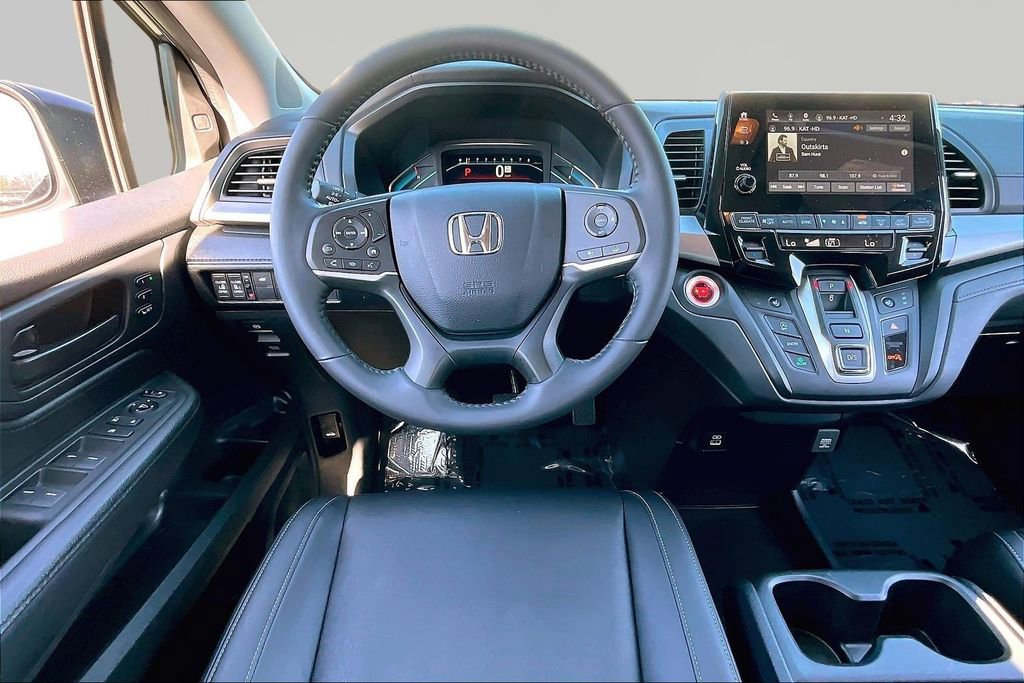 Used 2024 Honda Odyssey EX-L image 9