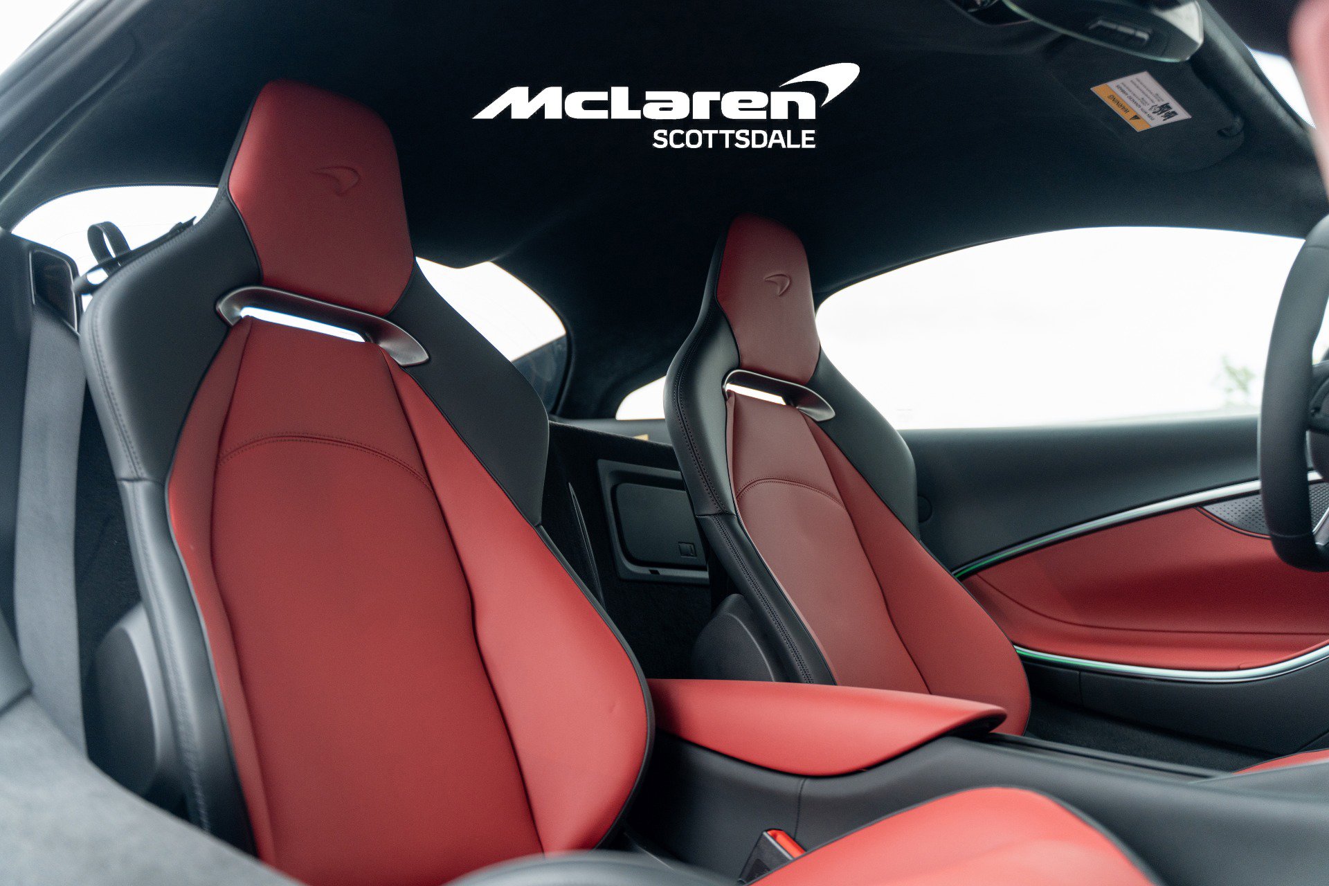 New 2026 McLaren Artura image 26