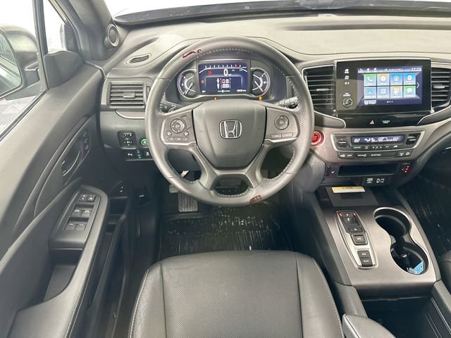 Used 2023 Honda Passport EX-L image 11