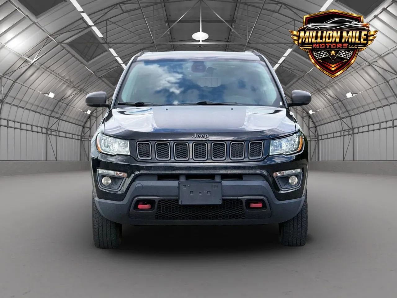 Used 2018 Jeep Compass Trailhawk w/ Leather Interior Group AWD/4WD image 5