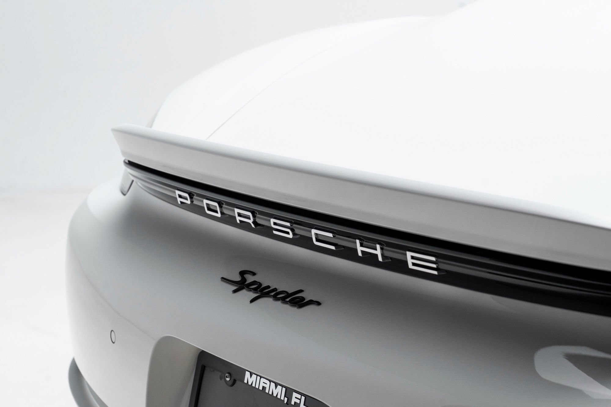 Used 2020 Porsche 718 Boxster Spyder RWD image 65