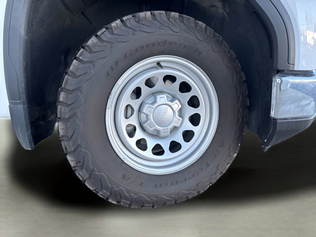 Used 2024 GMC Sierra 1500 Pro w/ Fleet Convenience Package image 29