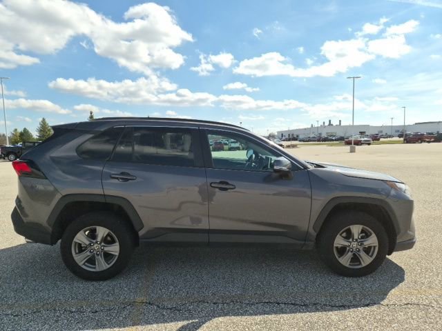 Used 2024 Toyota RAV4 XLE image 4