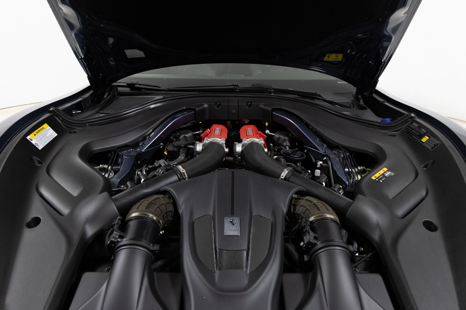 Used 2021 Ferrari Roma RWD image 50