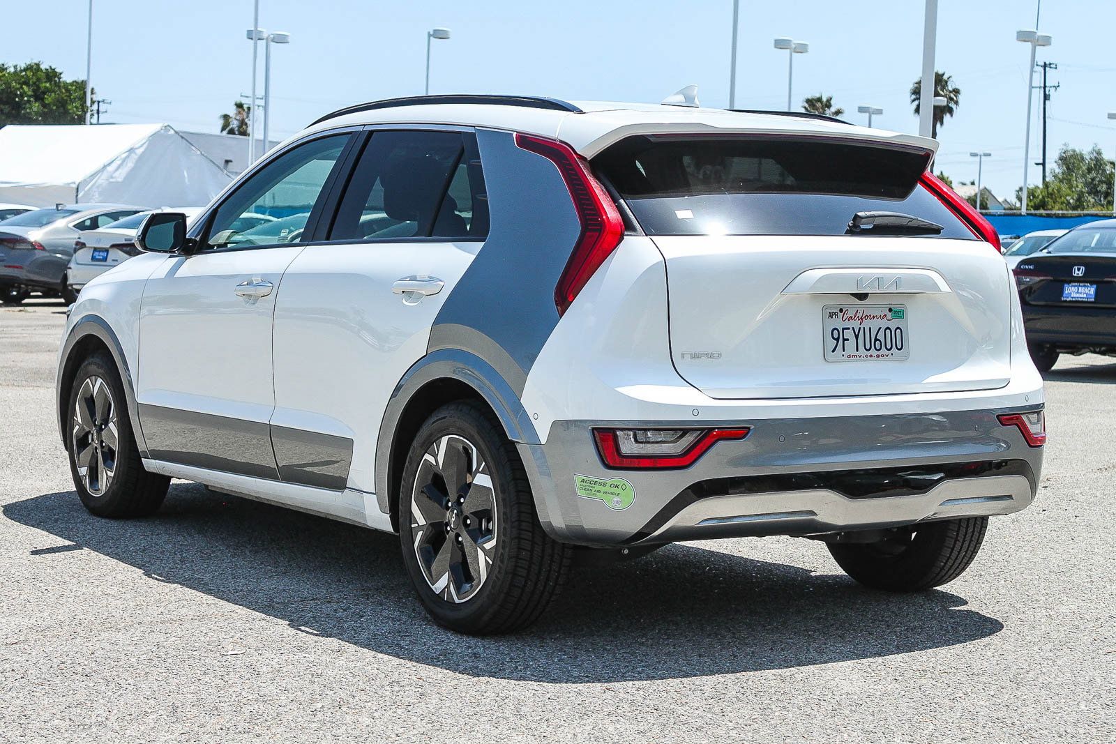 Used 2023 Kia Niro Wave FWD image 7