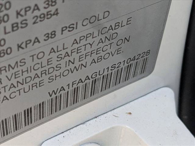 New 2025 Audi Q5 Prestige image 17