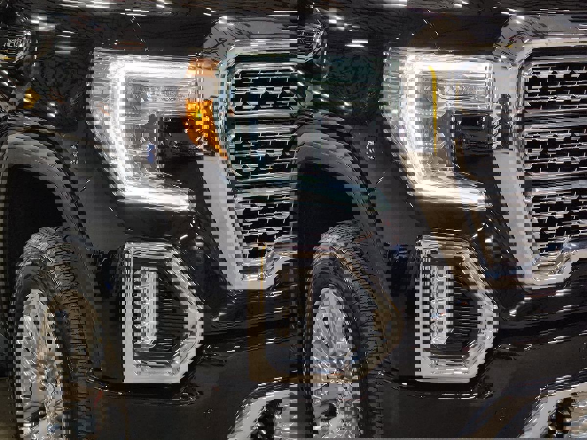 Used 2019 GMC Sierra 1500 Denali w/ Technology Package image 13