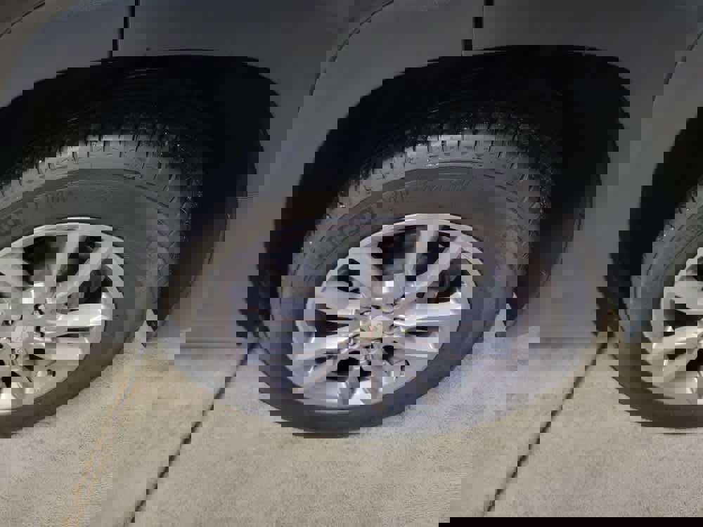 Certified 2024 GMC Terrain SLT w/ Infotainment Package II image 8