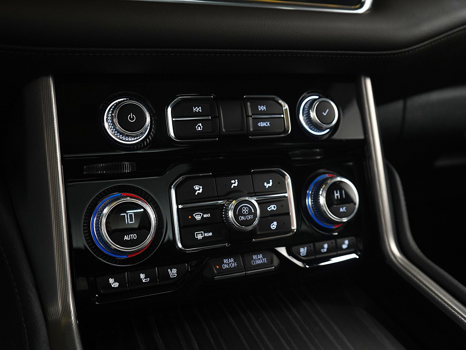 Used 2023 GMC Yukon XL Denali image 26