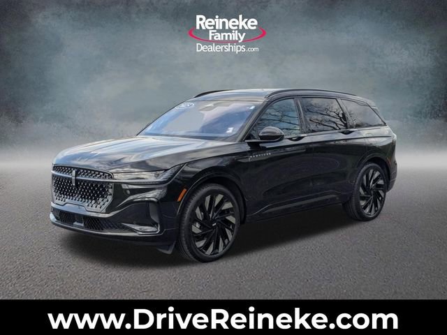 Used 2025 Lincoln Nautilus Reserve w/ Jet Appearance Package AWD/4WD image 1