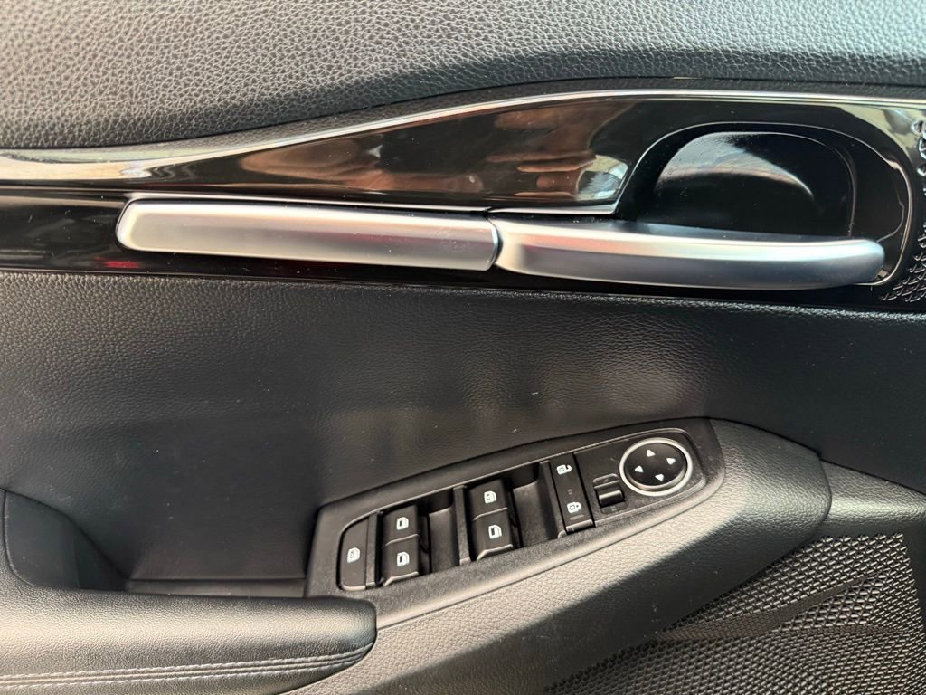 Used 2023 Kia Seltos S image 31