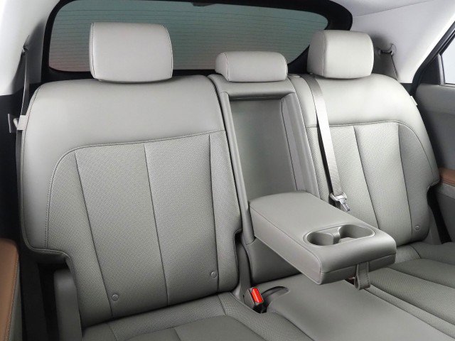 Used 2024 Hyundai Ioniq 5 Limited image 17